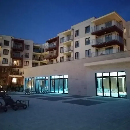 Lägenhet Polanki Park Aquarose Kolobrzeg- Basen,sauna,silownia,place Zabaw Dla Dzieci - Inclusive , Restauracja, Opcja-garaz *