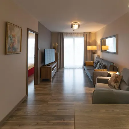 Polanki Park Aquarose Kołobrzeg- Basen,sauna,siłownia,place Zabaw Dla Dzieci - Inclusive , Restauracja, Opcja-garaż